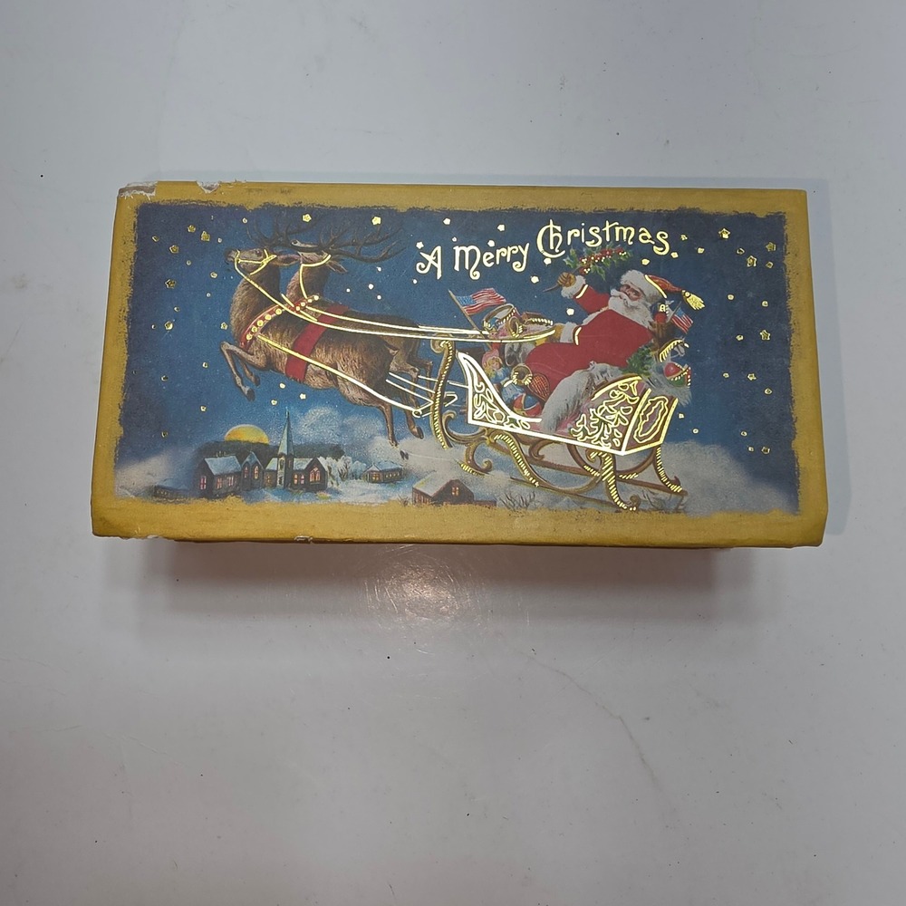 Punch Studio Apple Cinnamon Soap in Musical Santa Sleigh Keepsake Box 4oz